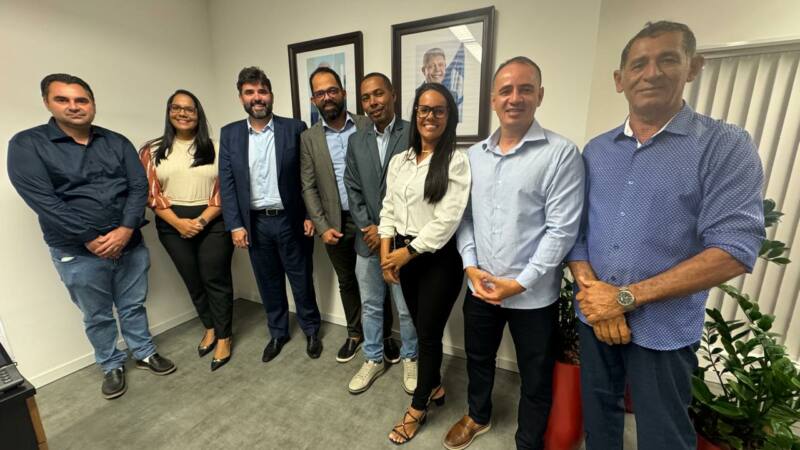 Vereador Ricardo de Muliquin participa de audiência em Salvador ao lado de Israel Piscita e reforça defesa por melhorias em Baixa Grande-BA