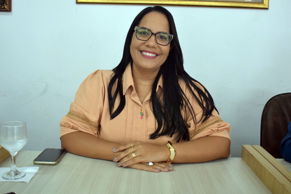 “Vereadora Defende Valorização dos Servidores, Cobra Respostas da Gestão e Reafirma Compromisso com o Povo de Baixa Grande”
